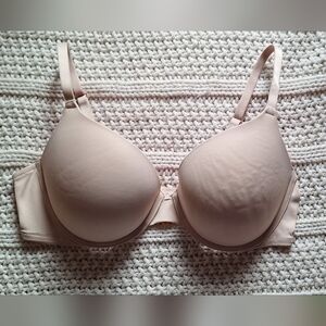 Victoria's Secret Wear Everywear Push Up Bra Size 38c